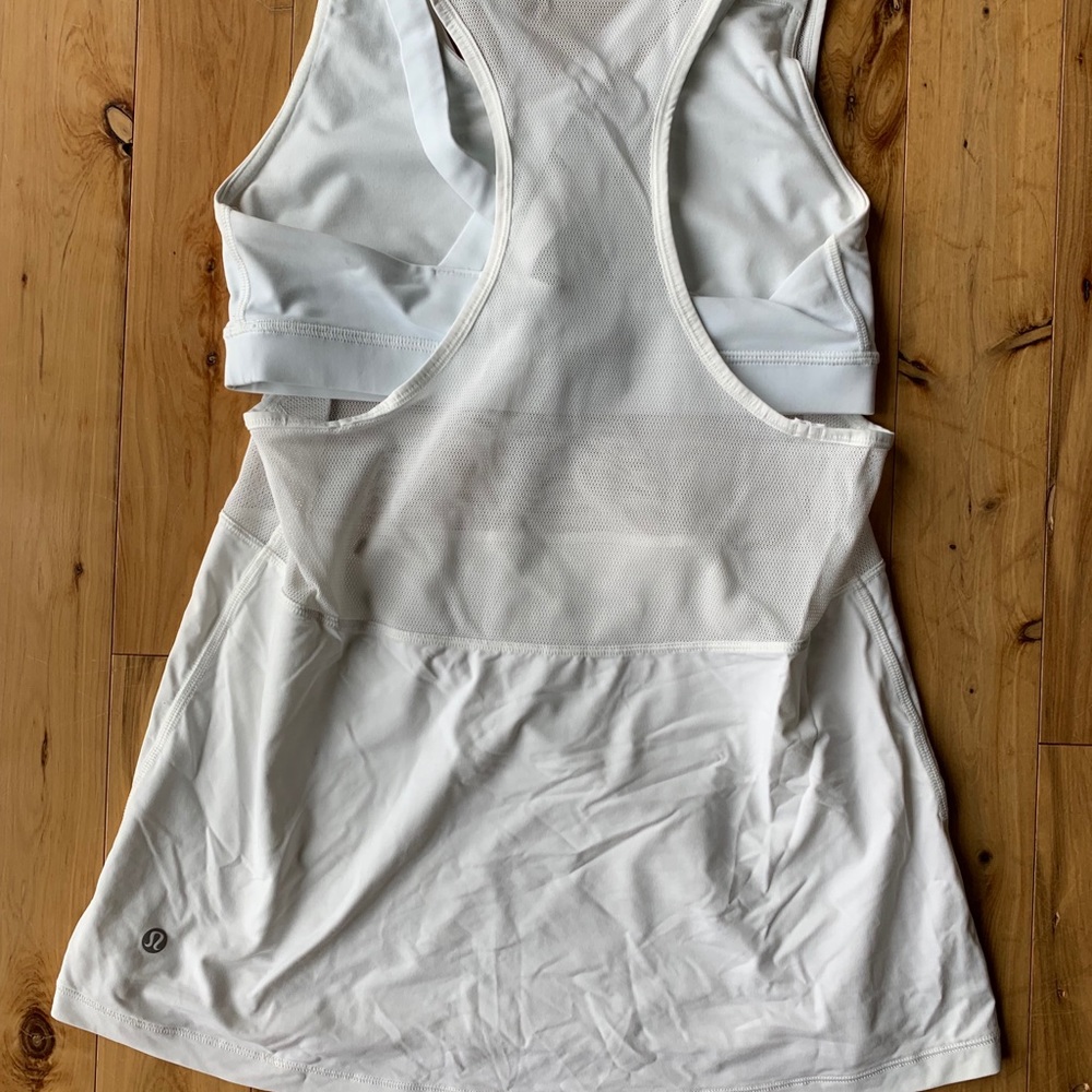 Lululemon Built In Bra Tank - Picture 2 of 2